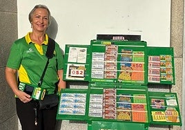 Mª del Carmen Pérez Redondo vendedora de la ONCE.