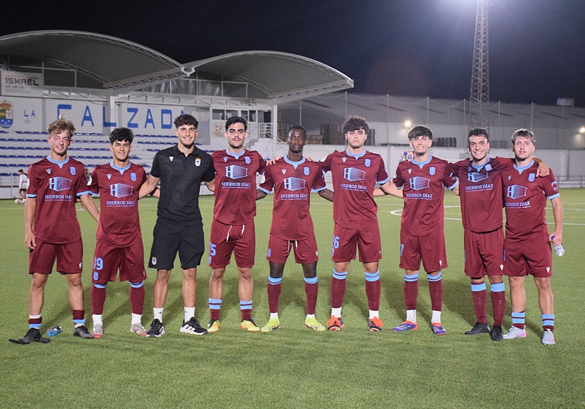 Los canteranos del Badajoz que participaron en el partido frente al Puebla el miércoles.
