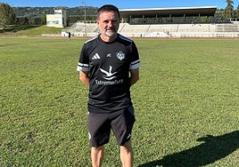 Julio Cobos de vuelta a su trabajo como entrenador del Cacereño.