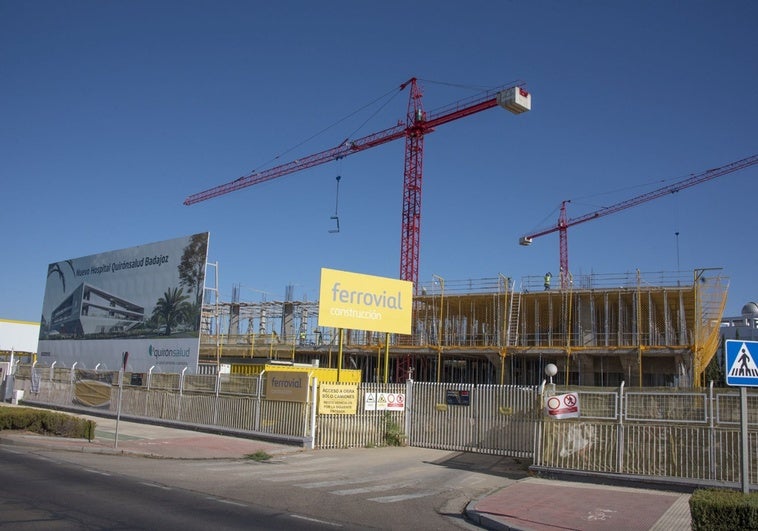 El hospital Quirón enfila el último año de sus obras en la avenida de Elvas