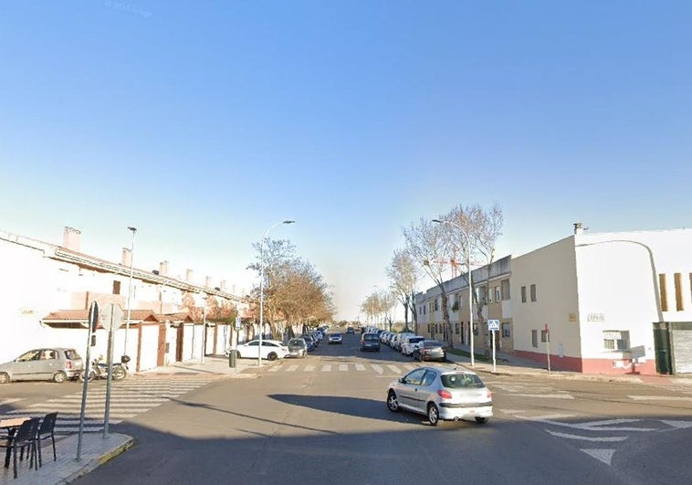 Herida una mujer tras ser atropellada en la calle Corte de Peleas en Badajoz