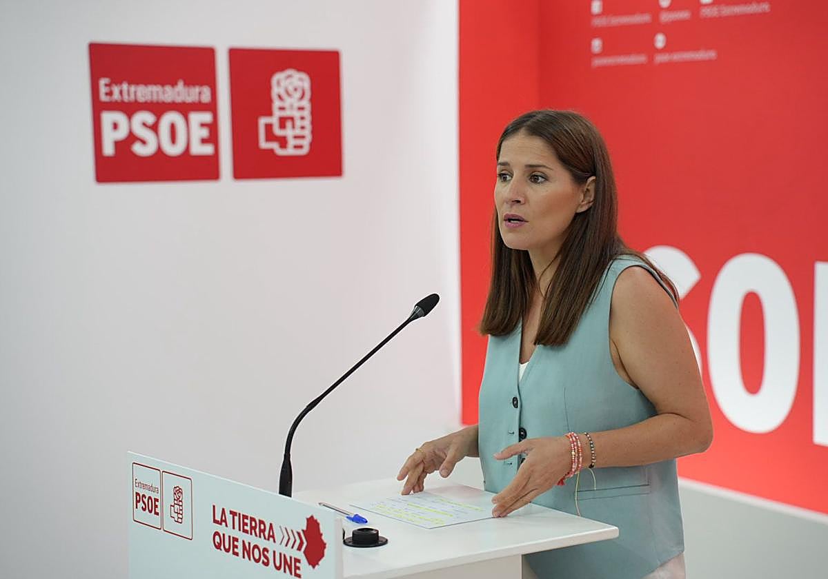 El PSOE critica a Guardiola por los fuegos: «¿Qué tiene que ocultar para no comparecer en la Asamblea?»