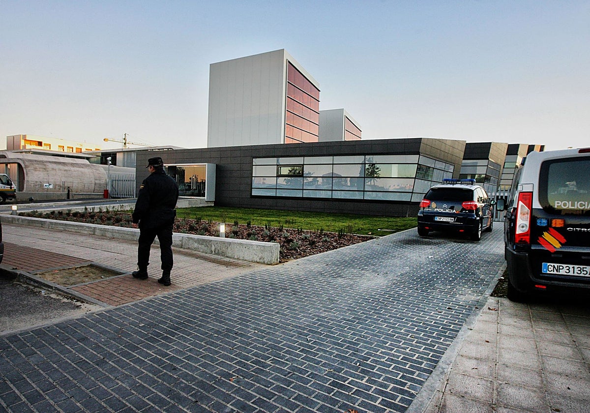 Imagen de archivo de la comisaría de Policía Nacional de Cáceres.