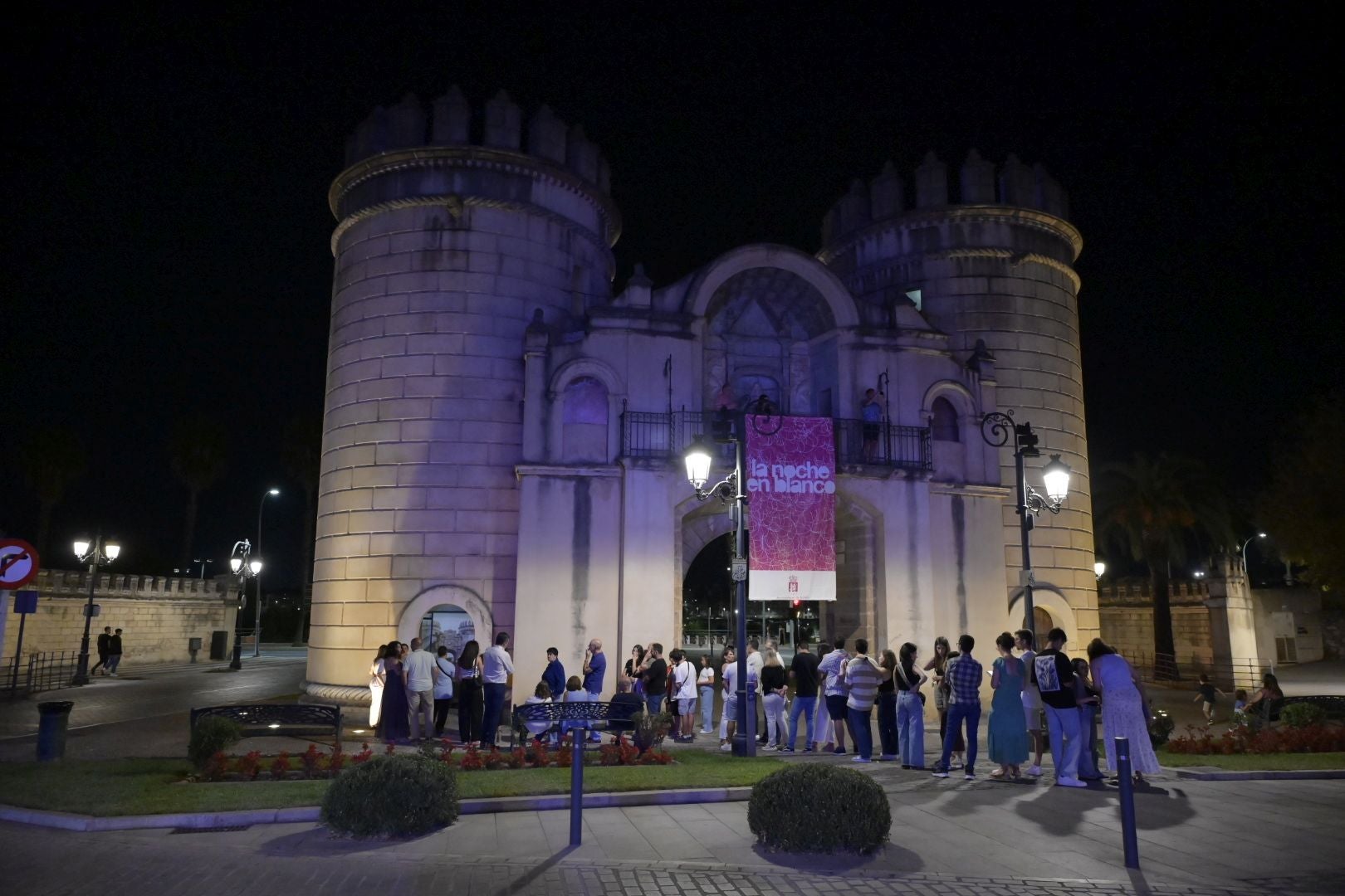 Fotos | Badajoz vibra con la Noche en Blanco