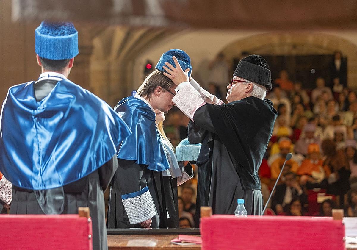 La apertura del curso académico 2025/26 de la UEx, en imágenes