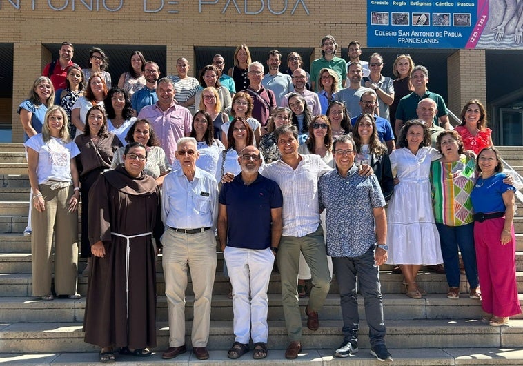 Los franciscanos garantizan su continuidad en el colegio San Antonio y en el convento de Santo Domingo de Cáceres