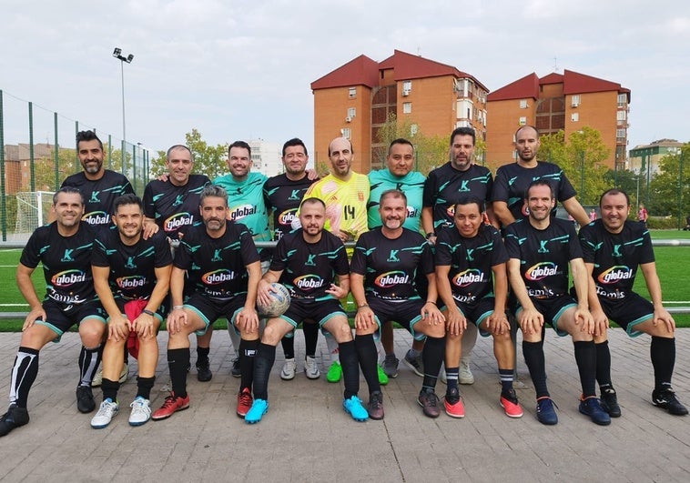 Veteranos de fútbol 7 de Cáceres: «Disputamos los partidos sin entrenar, no nos dan campo»
