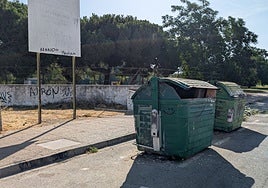 Contenedores en mal estado en San Antonio.