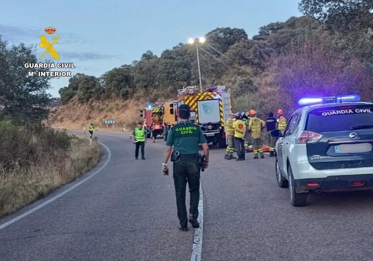 El anciano fallecido en Cañamero se salió de la carretera y cayó con su coche por un terraplén