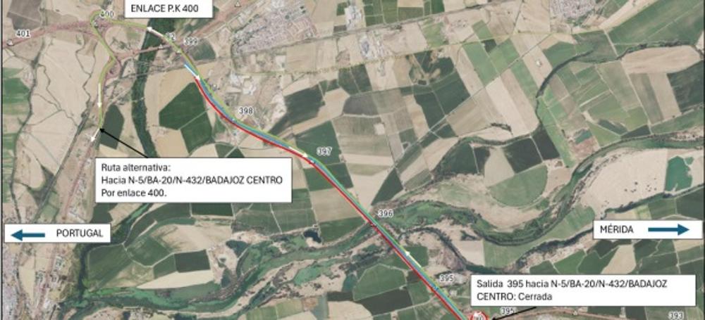 Ruta alternativa a la salida A-5, con el enlace 395 cerrado, hacia N-5/BA-20/N-432/Badajoz.