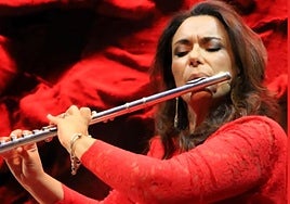 La flautista flamenca Ostalinda Suárez.