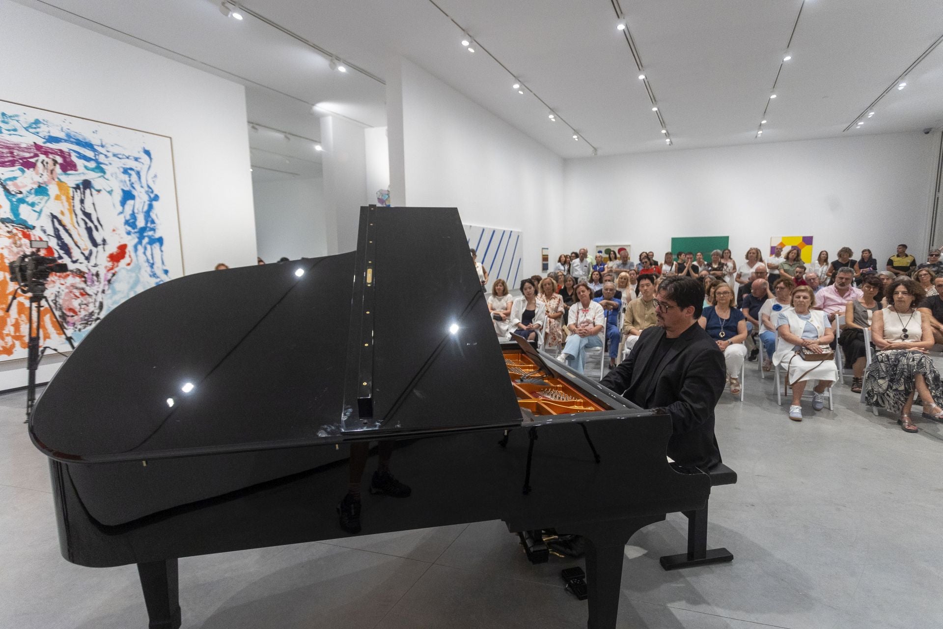 Homenaje a Helga de Alvear