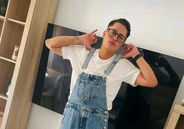 La madre de Jonathan, el joven fallecido en la reyerta mortal, llega a Cáceres para despedir a su hijo