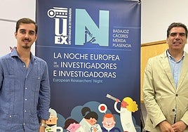 Alberto Belloso, concejal de Juventud, y Rodrigo Martínez, director del Centro Universitario.