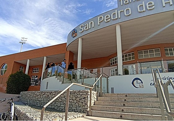 Tanatorio San Pedro de Alcántara, en donde tuvieron lugar las pompas fúnebres de Jonathan Espinoza.