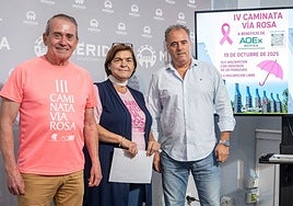 Rodríguez, Franco y Martín, esta mañana, en la presentación de la Caminata Vía Rosa.