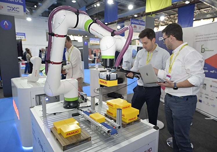 Robot de la empresa pacense Coveless, que ofrece soluciones de robotización y automatización.