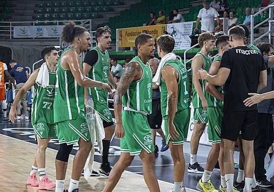 El Cáceres Patrimonio empieza con buen pie la nueva temporada en Segunda FEB.