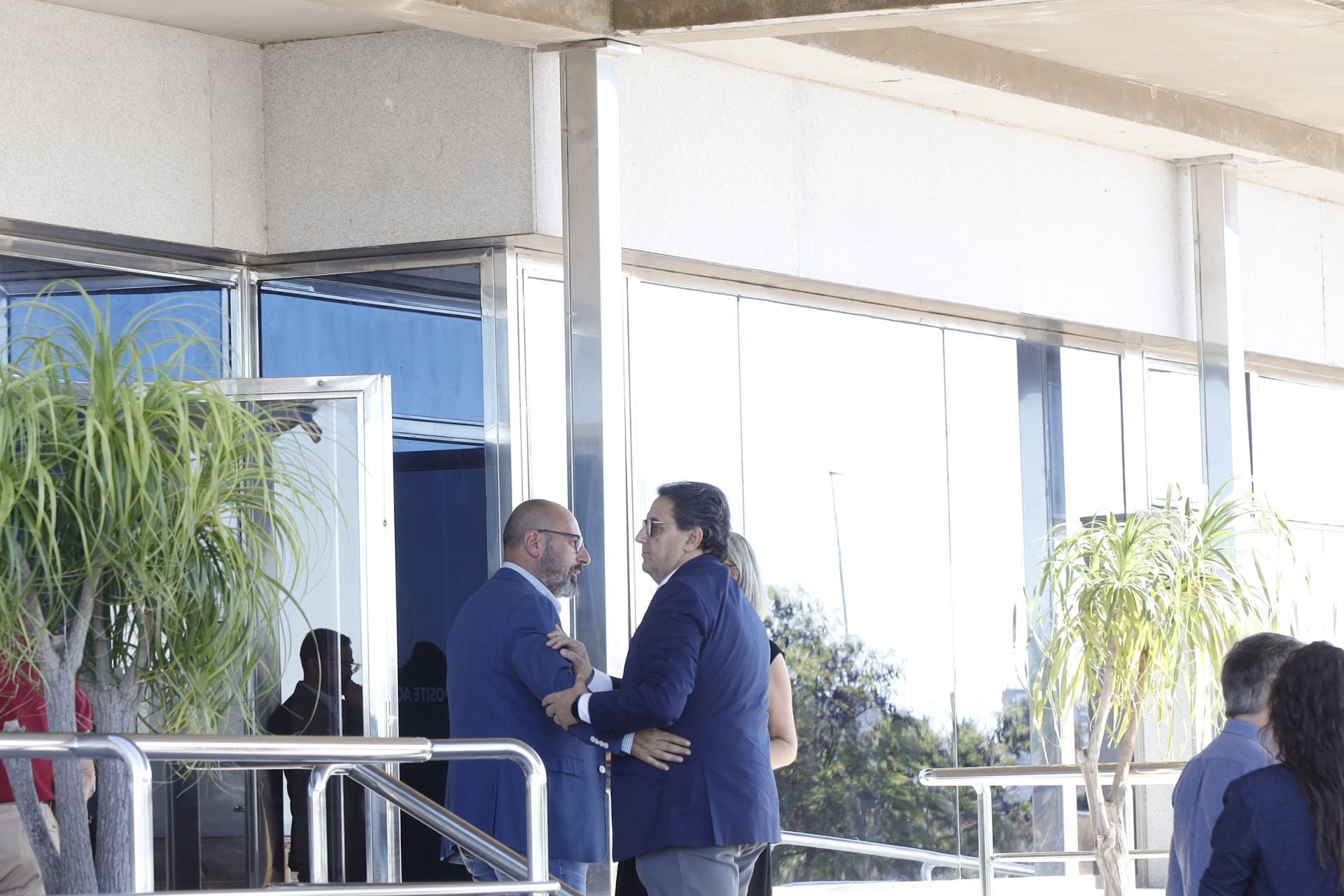 José María Vergeles, que fue consejero de Sanidad con Fernández Vara este domingo en el tanatorio.