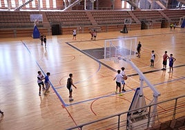 Vuelven los entrenamientos al pabellón de La Granadilla