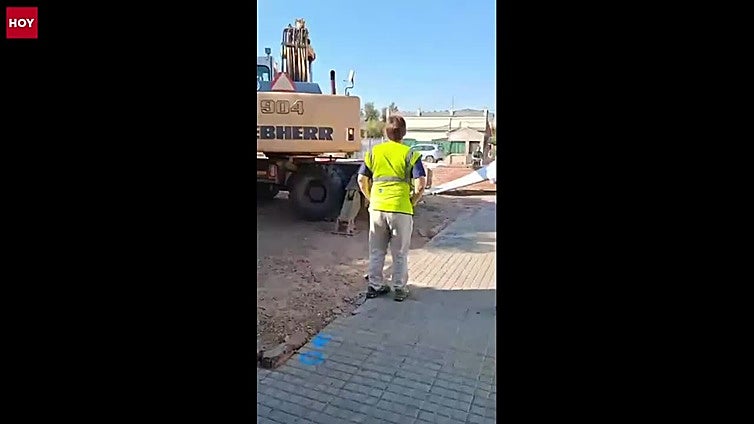 La Guardia Civil acude a una expropiación de la N-432 en Badajoz al estar habitada la vivienda