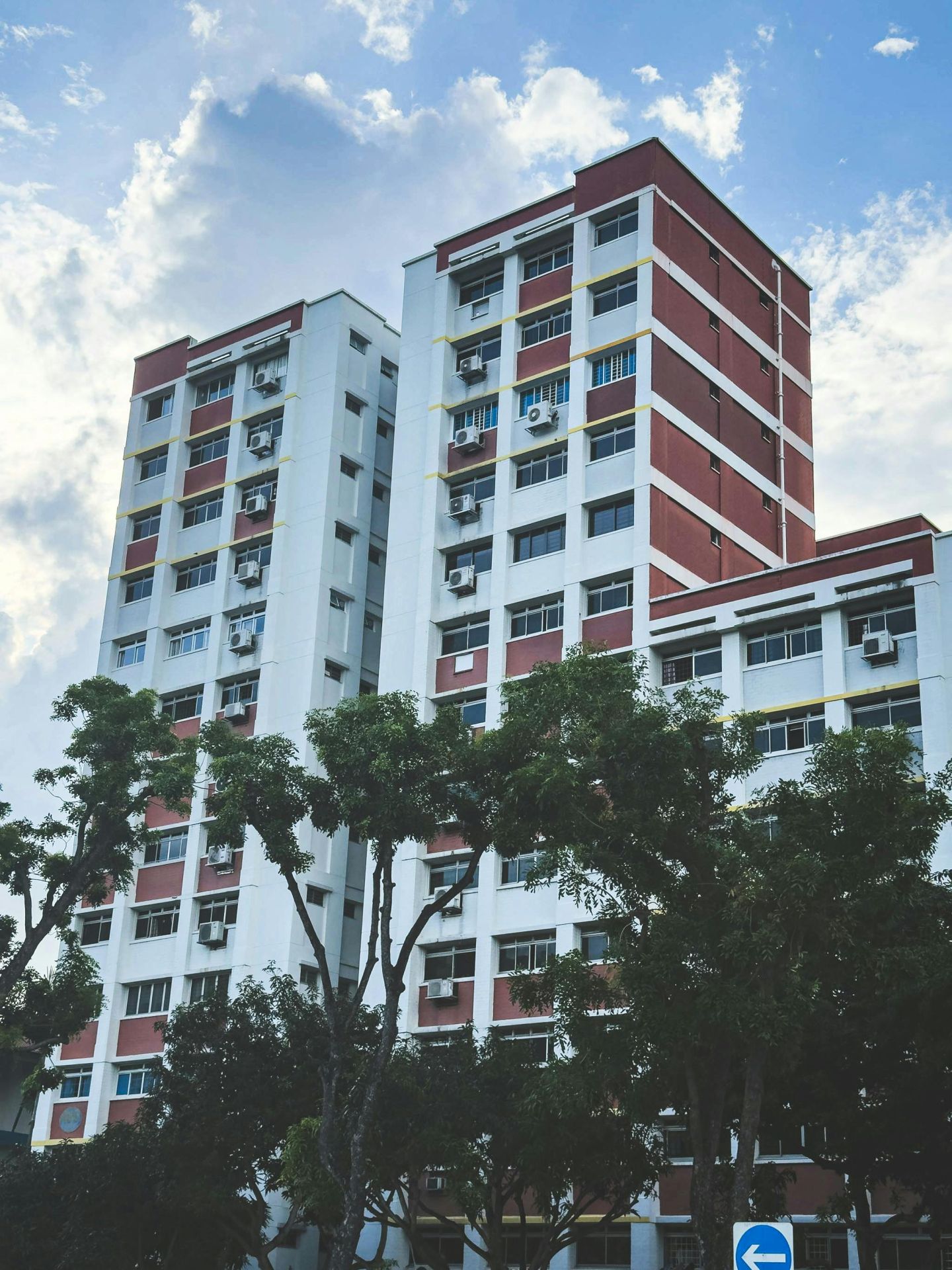 La ley lo confirma: se puede denunciar a un vecino por hacer ruido en casa