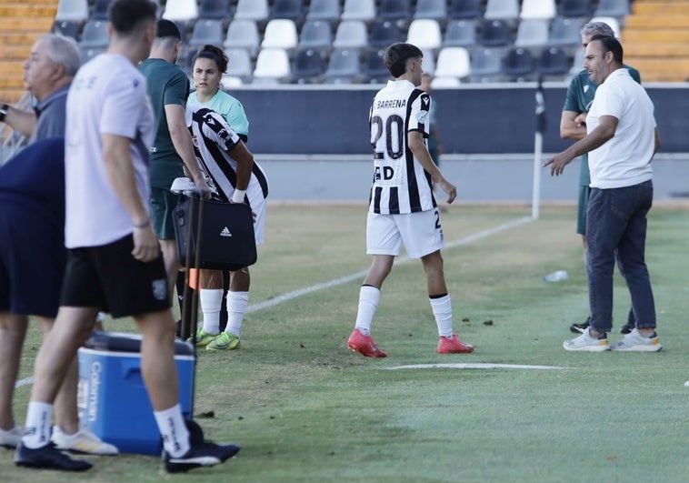 El Badajoz también pierde a Barrena seis semanas