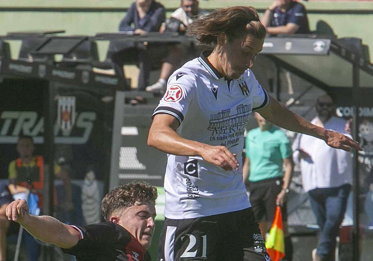 Momento justo de la lesión de Raúl Beneit el pasado domingo.