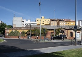 Casa de las Aguas, en una de las esquinas de Cuatro Caminos ha quedado en una zona privilegiada.