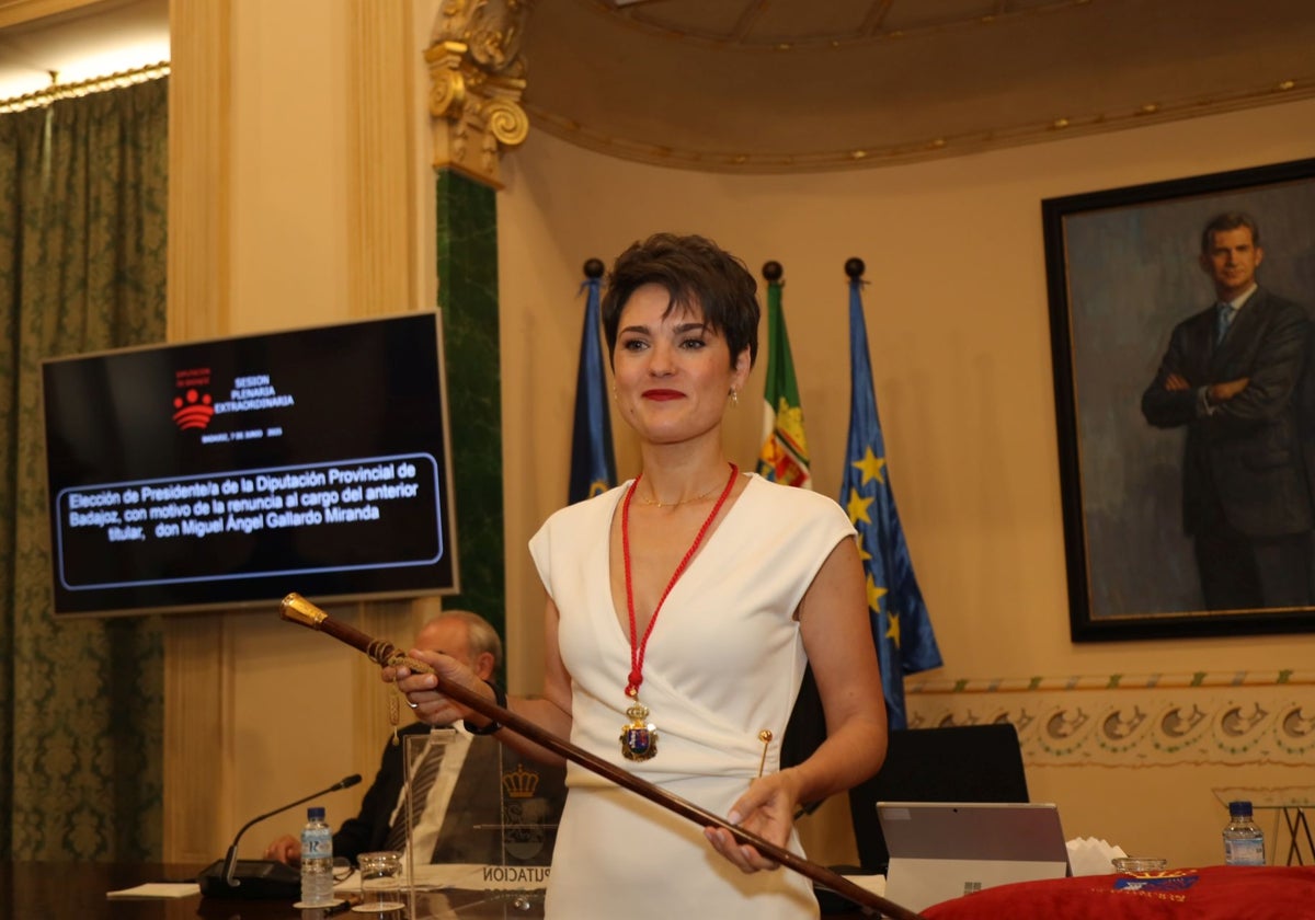 Raquel del Puerto empieza a formar su equipo tras cuatro meses de presidenta de la Diputación de Badajoz