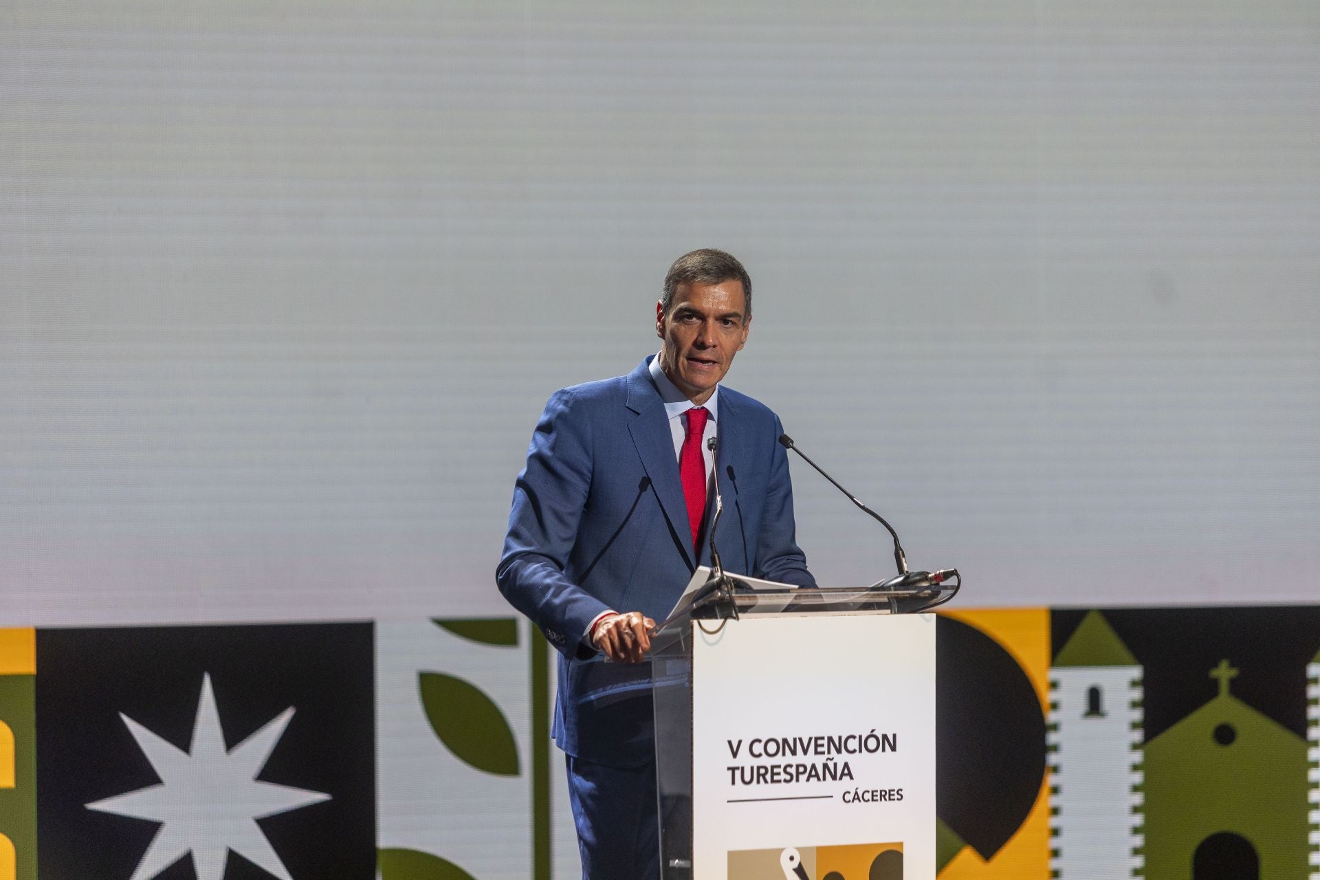 Fotos | La intervención de Pedro Sánchez en Turespaña, en imágenes