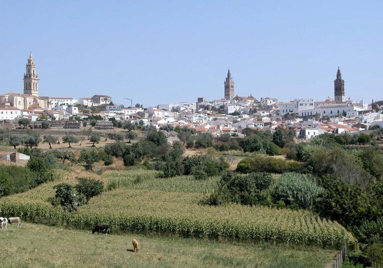 Últimos días para conseguir que este pueblo extremeño se convierta en destino rural del año: cómo votar