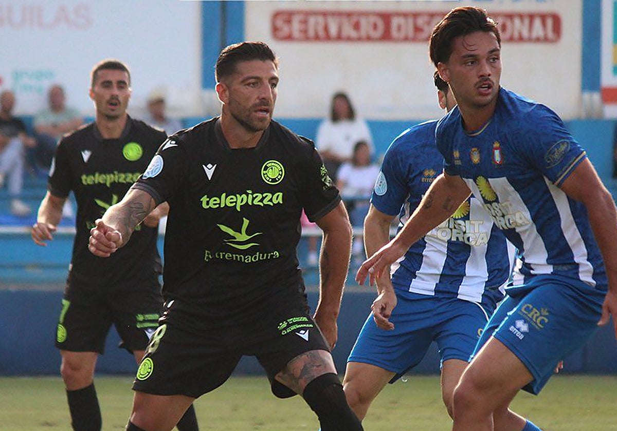 El azulgrana Gio Zarfino durante el encuentro ante el Lorca Deportiva.
