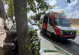 El coche accidentado en Badajoz.