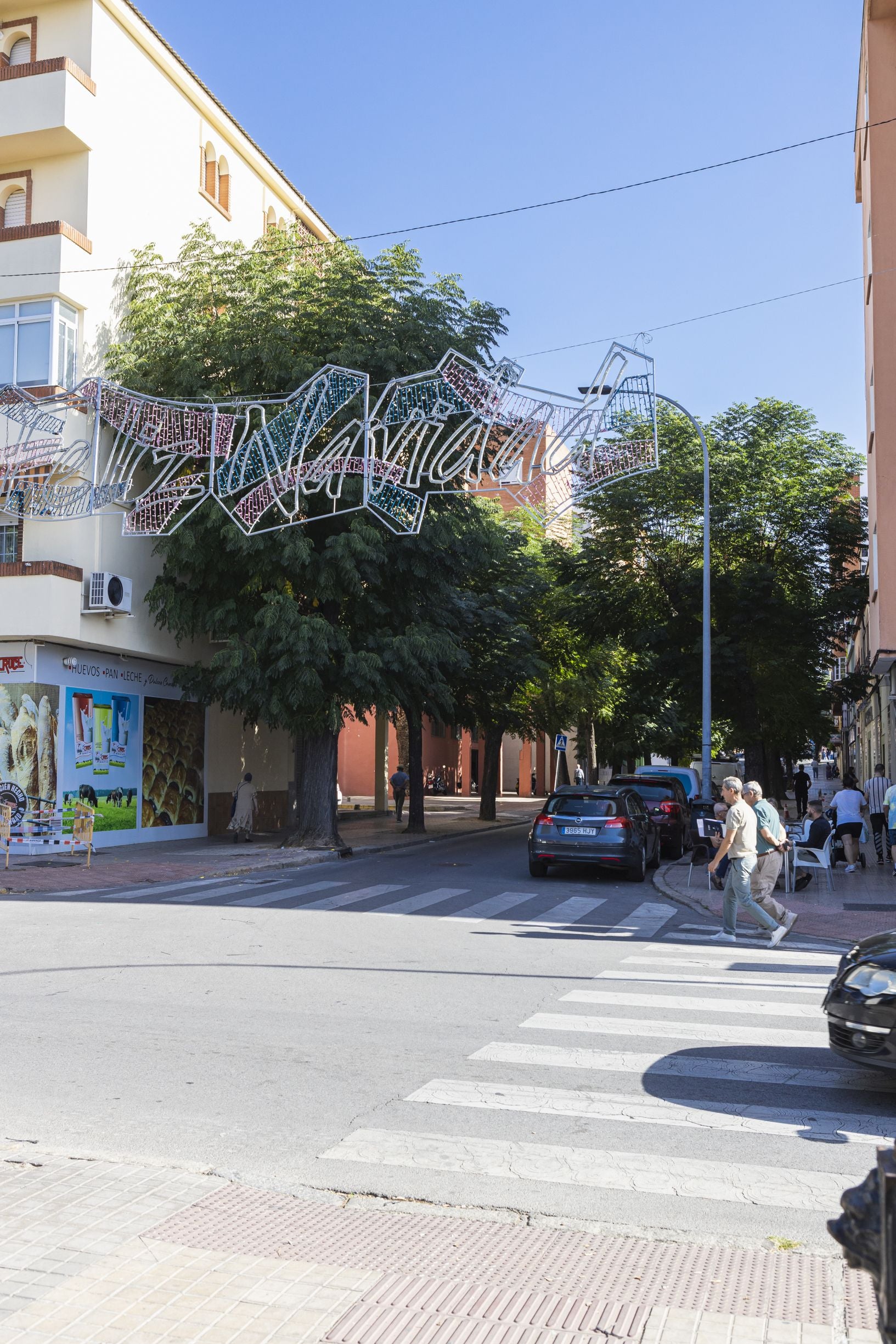 Las luces de Navidad ya se dejan ver en Badajoz