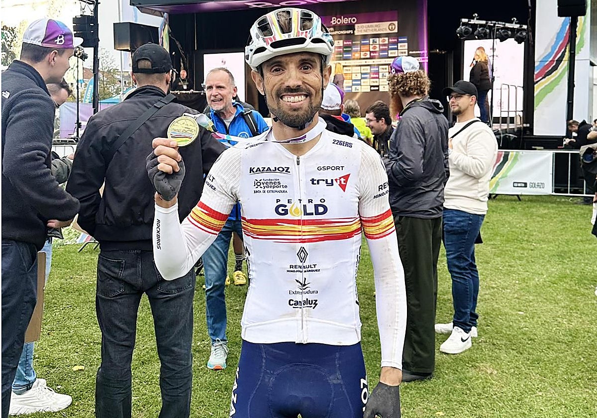 Loren Herrera al terminar su participación en el Mundial de Gravel.