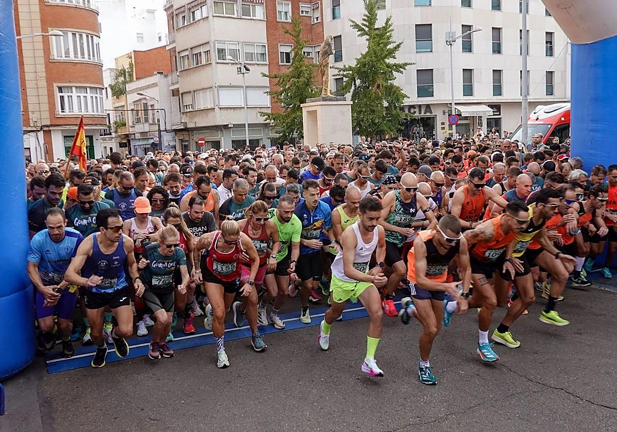 Pasada edición del Cross Solidario de la Guardia Civil.
