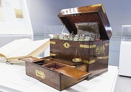 Un equipo de farmacia antigua.