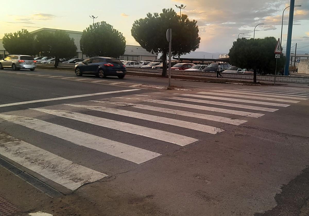 paso de patones en el que atropellaron a una joven.