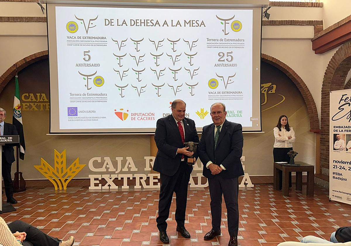 Ternera de Extremadura celebra sus 25 años de vida