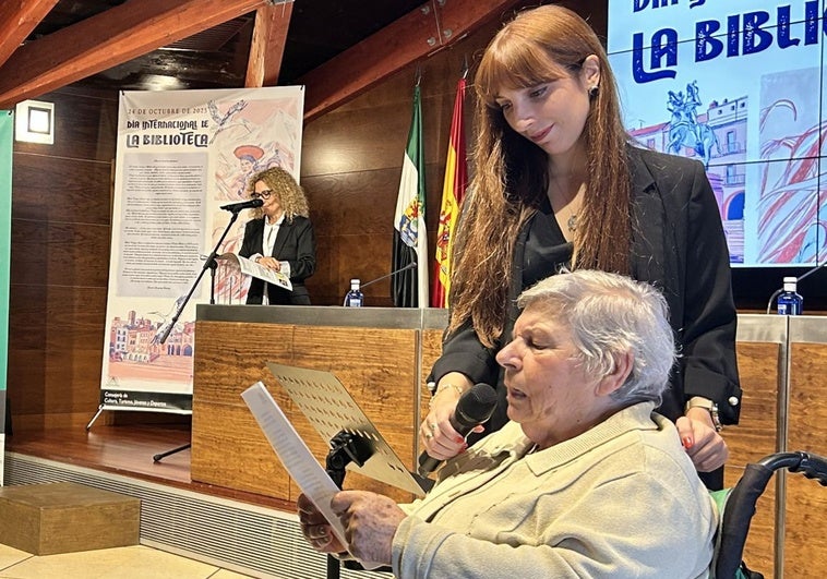 La Bienal Vargas Llosa anuncia este sábado el ganador en el Gran Teatro de Cáceres
