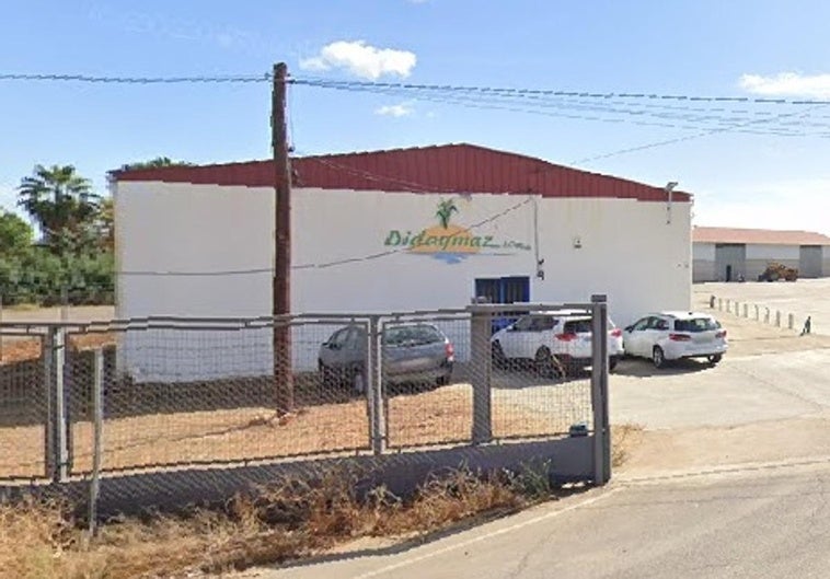Un hombre de 54 años muere atrapado por una máquina en una cooperativa de El Torviscal