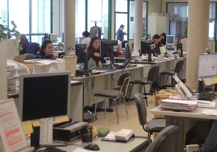 La Junta formará a sus trabajadores para que sepan defenderse