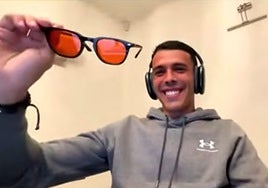 El extremeño Pedro Porro se une a la tendencia de las gafas de Marcos Llorente