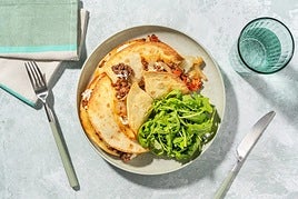 Quesadillas con queso y cebolla caramelizada