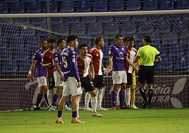 Acción del duelo de Copa entre el Guadalajara y el Cacereño.