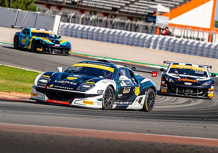 Ángel Santos con su Ligier JS2R.