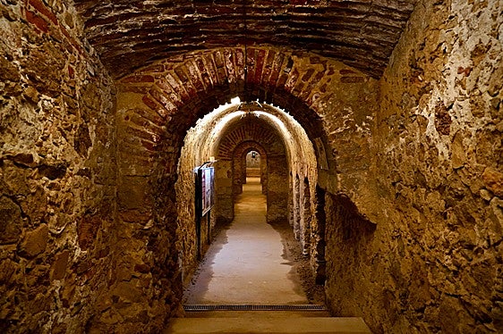 Interior de la galería de fusileros recuperada en el baluarte de San Pedro.