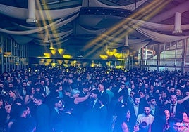 Fiesta de Nochevieja celebrada en el Palacio de Cristal del Hotel Río