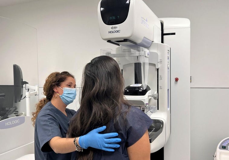 11.000 extremeñas, citadas para una mamografía en el programa de detección de cáncer